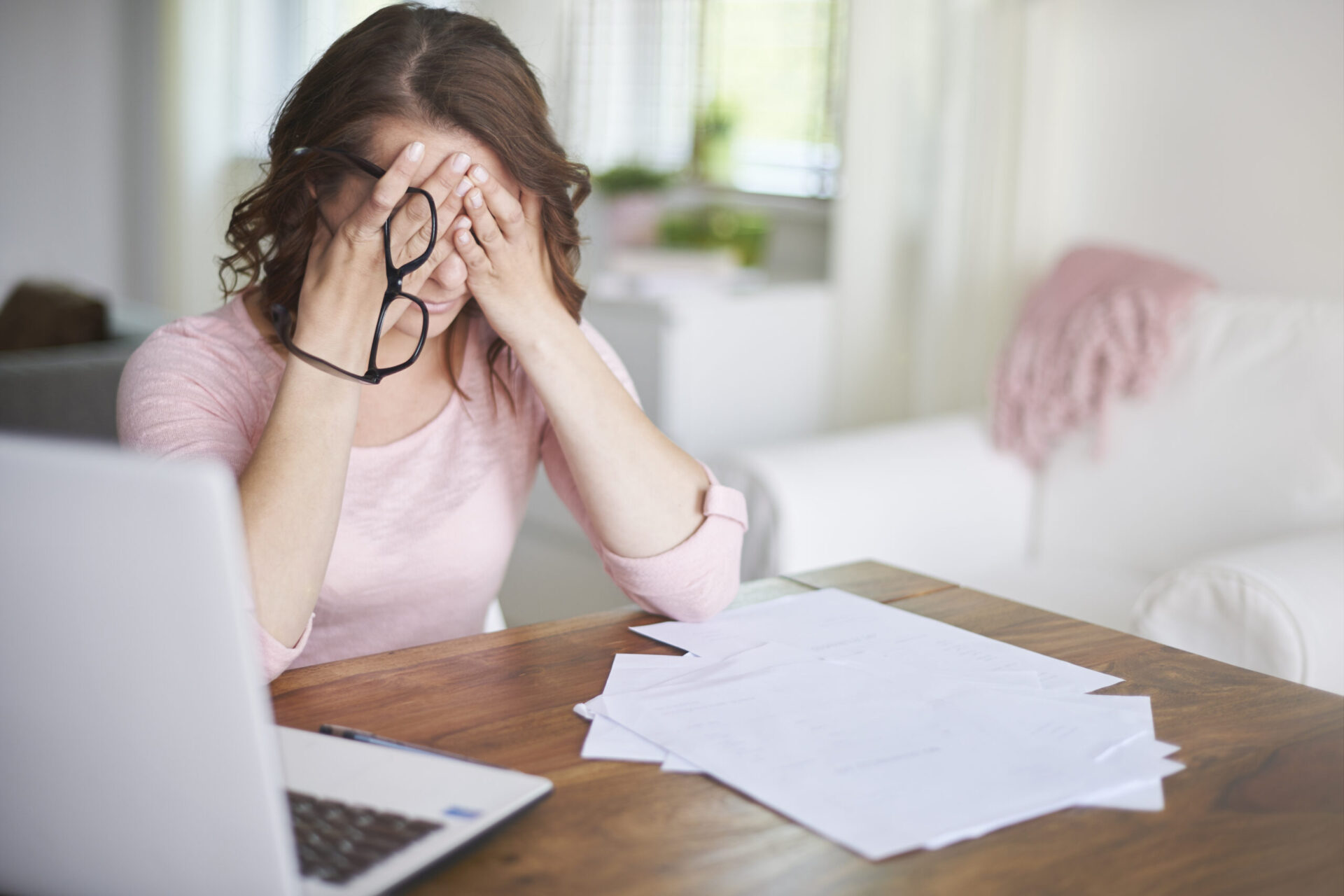 How to Cope with Mom Guilt: 9 Ways to Make Yourself Feel Better
